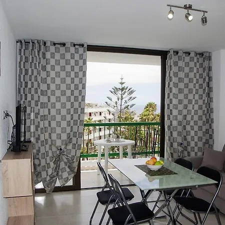 House Star Apartman Playa Feñabe