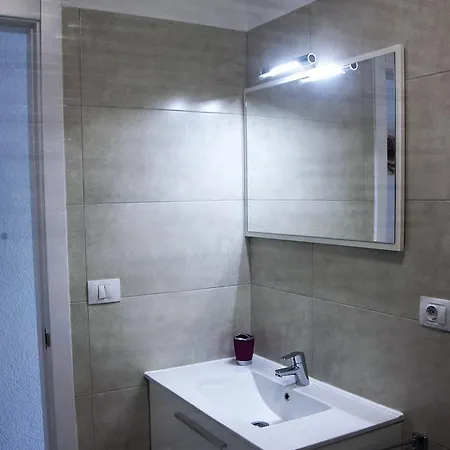 House Star Apartman *
